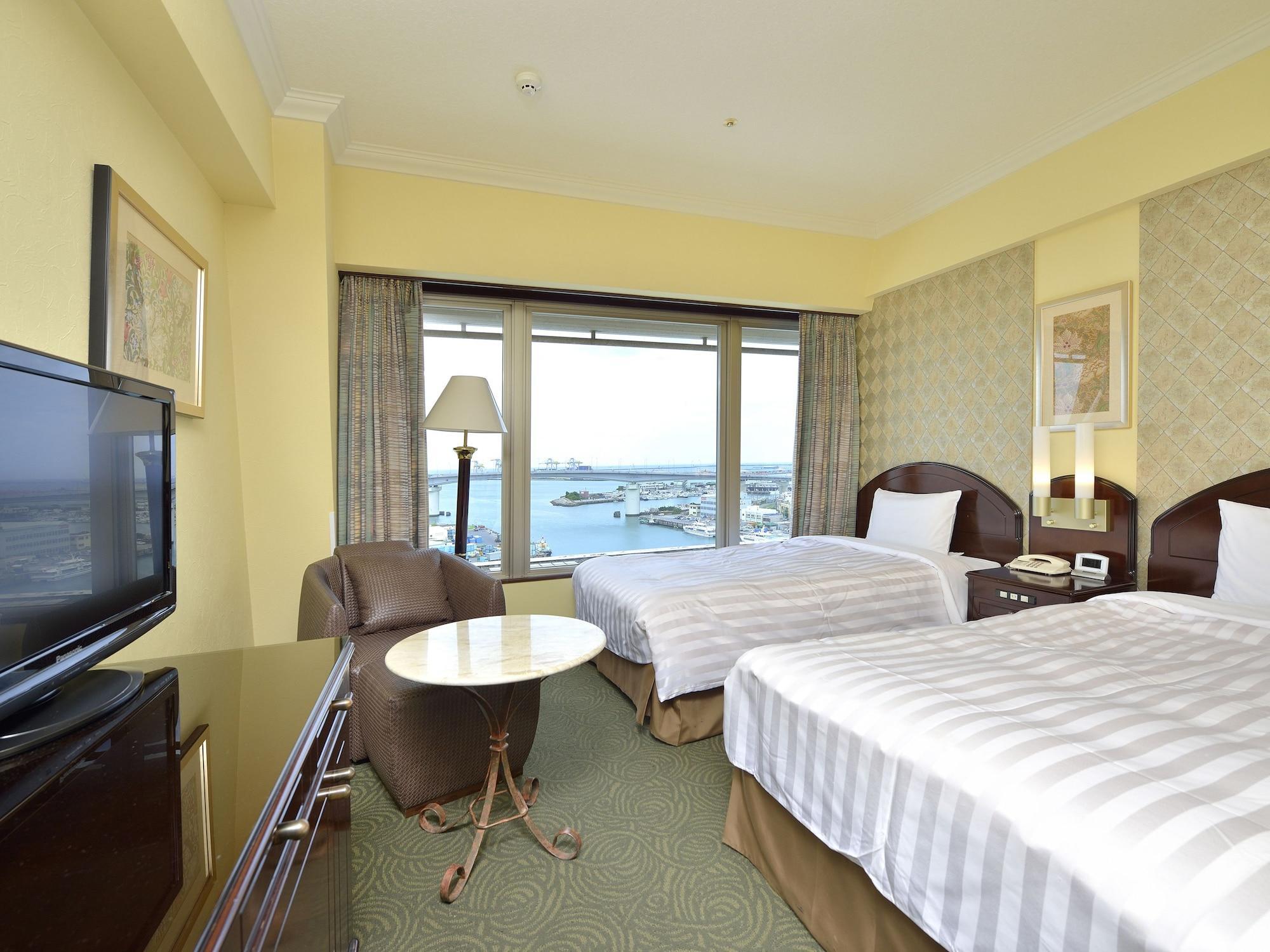Okinawa Kariyushi Urban Resort Naha Exterior photo