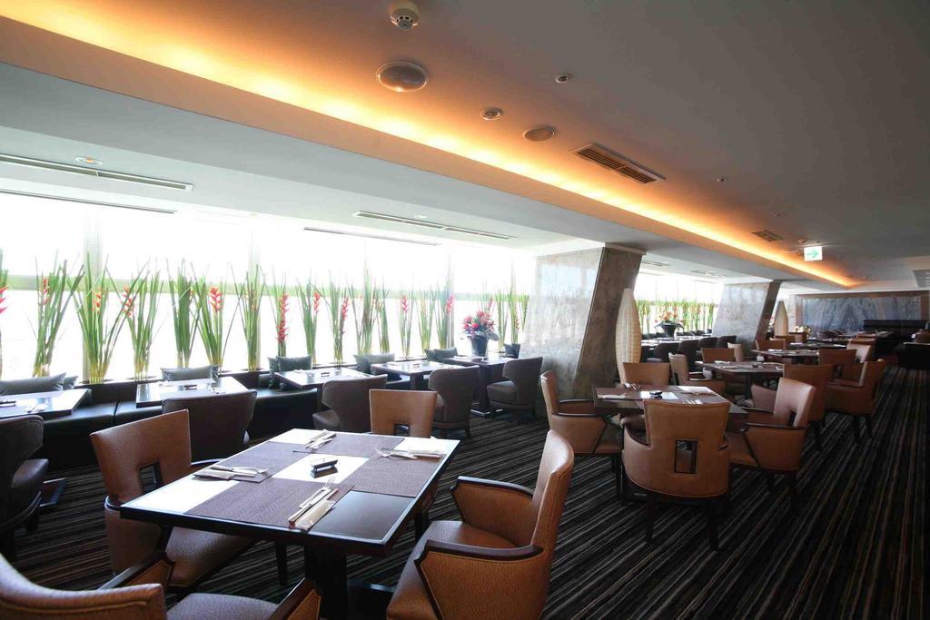 Okinawa Kariyushi Urban Resort Naha Exterior photo